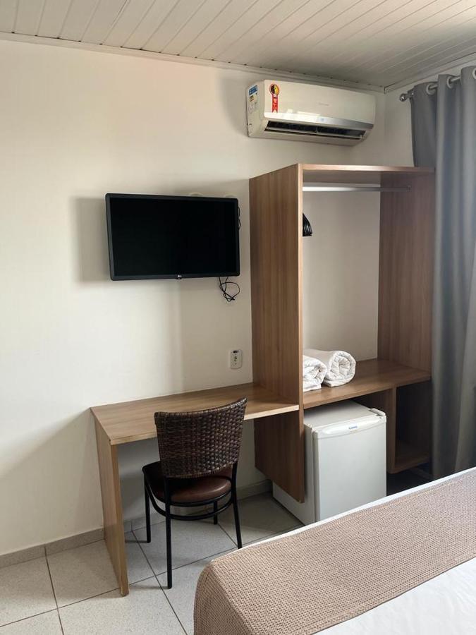 Larison Economy Hotel Pôrto Velho Buitenkant foto