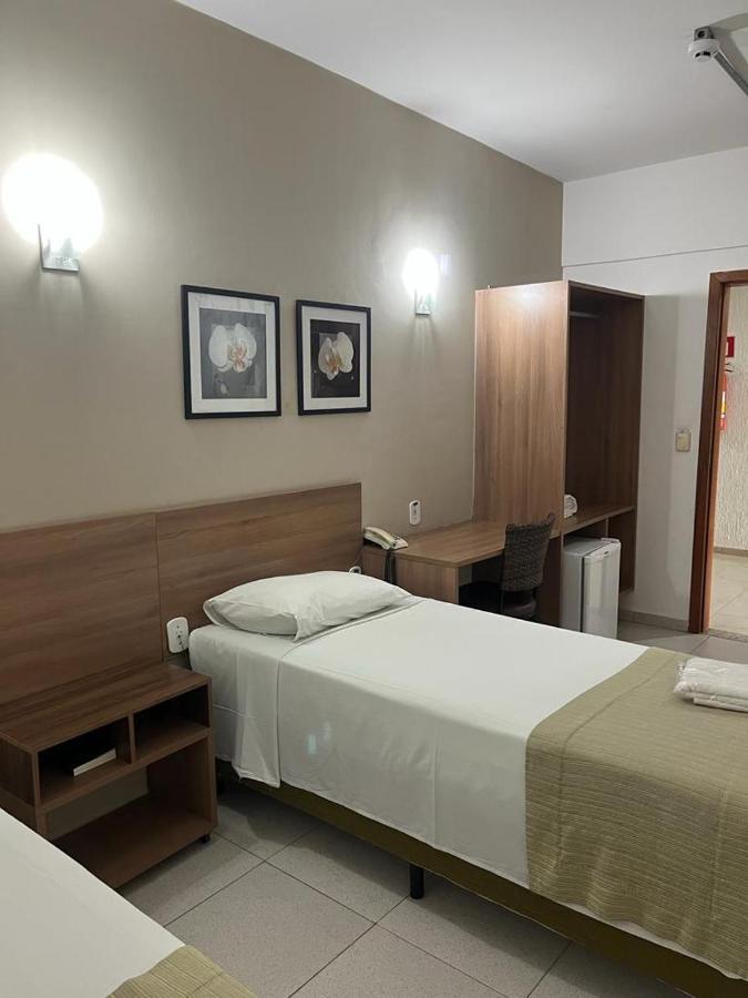 Larison Economy Hotel Pôrto Velho Buitenkant foto