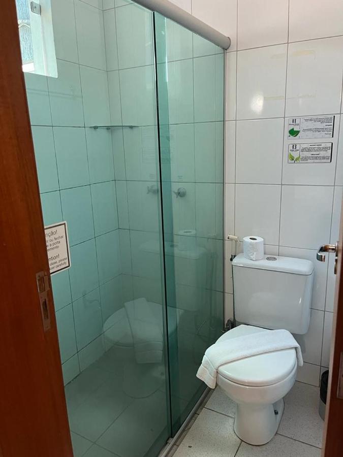 Larison Economy Hotel Pôrto Velho Buitenkant foto