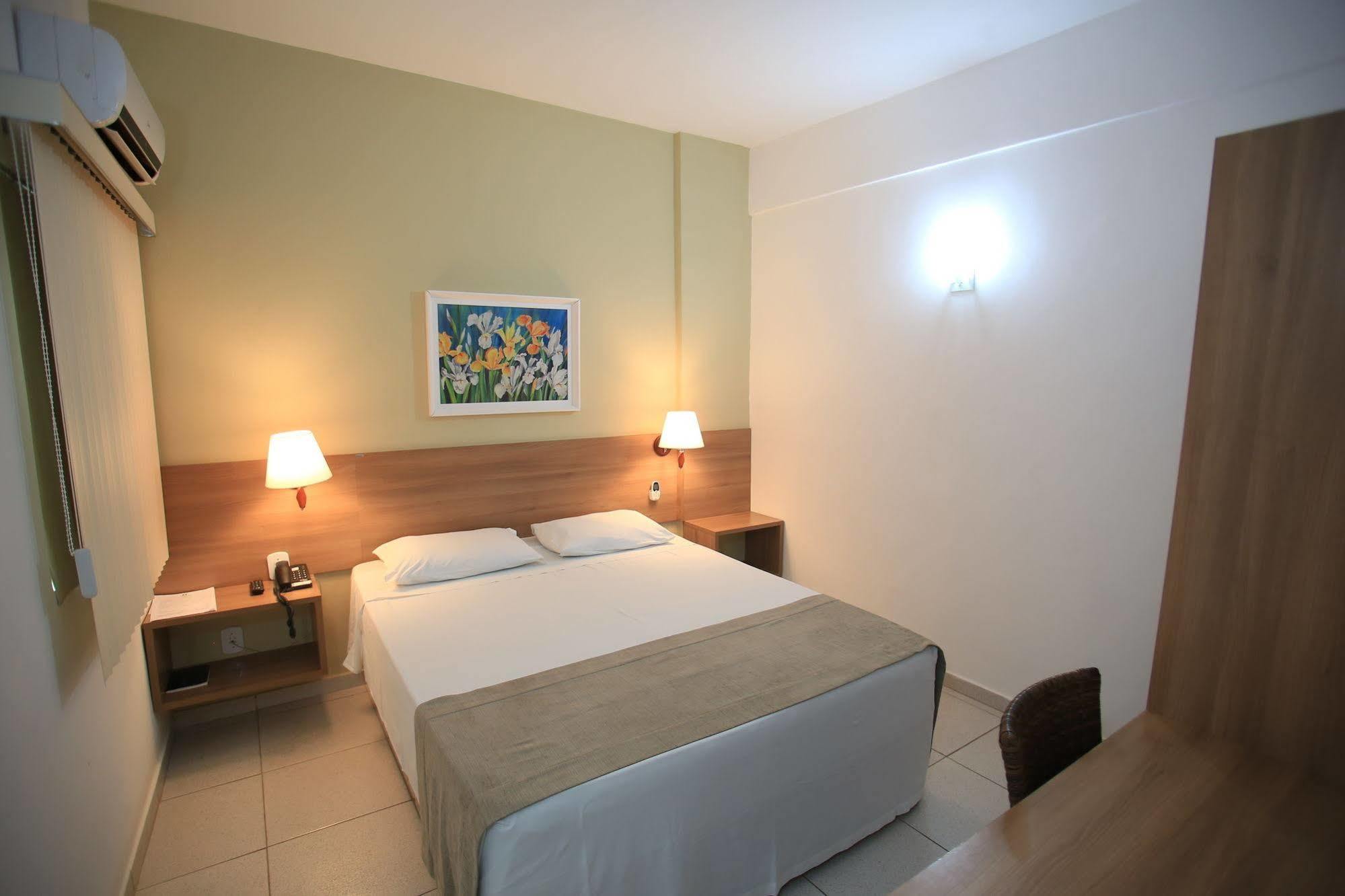 Larison Economy Hotel Pôrto Velho Buitenkant foto